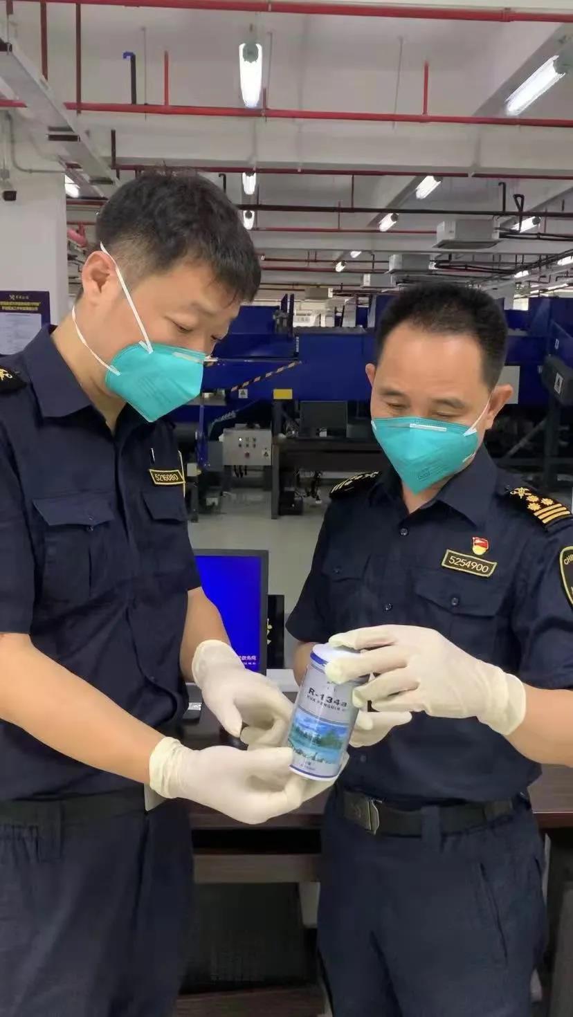 <a href='http://m.flomaxpills.com' title='危險品運輸' >危險品運輸</a>